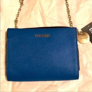 Steve Madden Bgreer Wallet on String​​​​​​​​​​​​​​​​​​​​​